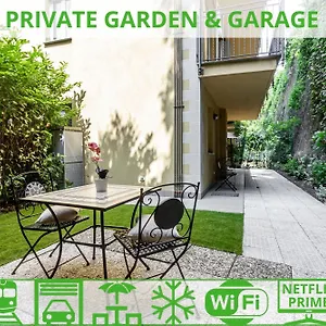 Appartement Private Garden & Garage - Self Check-in & Remote Access, Como