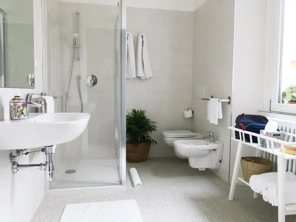 Apartment Villa Crochat Como
