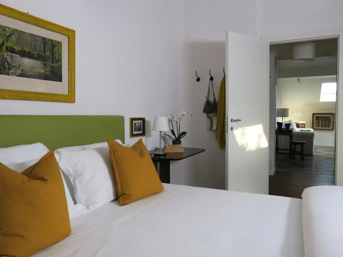 Villa Crochat Como 0*,