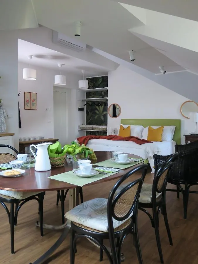 Apartment Villa Crochat Como